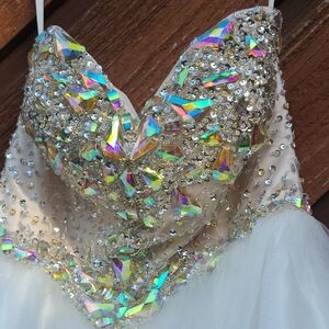 Aspeed Elegant Strapless Jeweled Corset Tulle White Dress